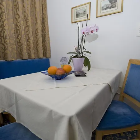 Cristal Appartementhaus Apartment